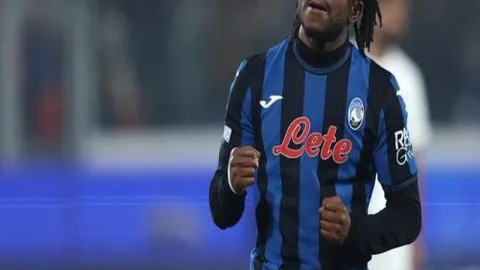 山东泰山B队球员张英凯加盟重庆铜梁龙官方宣布签约