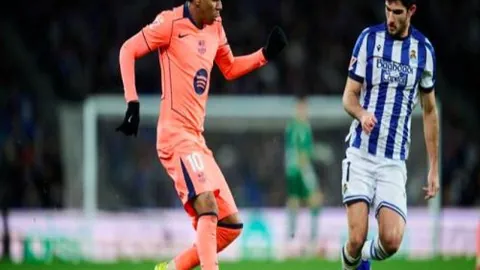 李金羽携手国脚级中场翘楚，共启冲超新征程，再攀中超高峰荣耀