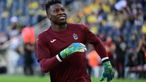 罗伯逊谈与萨拉赫友好关系及孩子成长